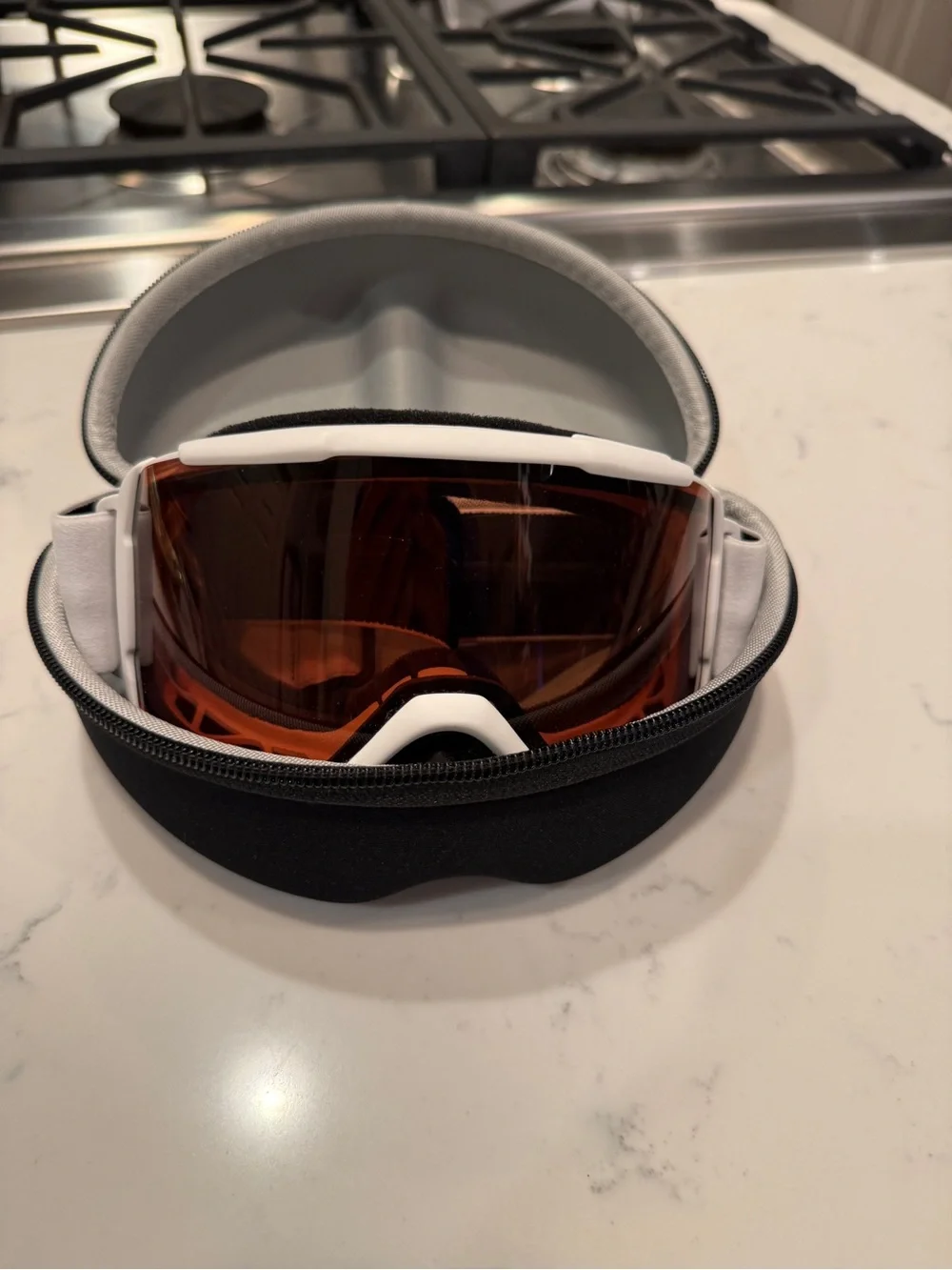 SMITH ski snowboard